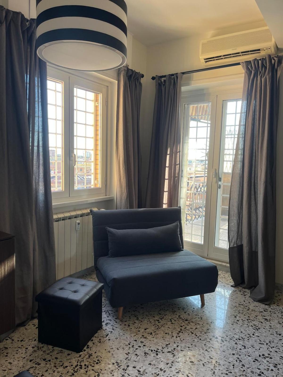 Appartamento Panoramic Penthouse 10m From Metro A